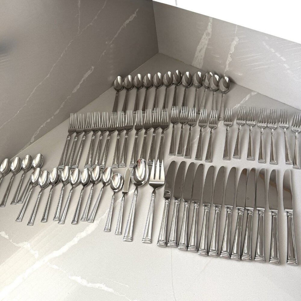 Lenox Esquire Set Of 64 Pieces Flatware 12 Place Settings 18/8 Stainless Steel